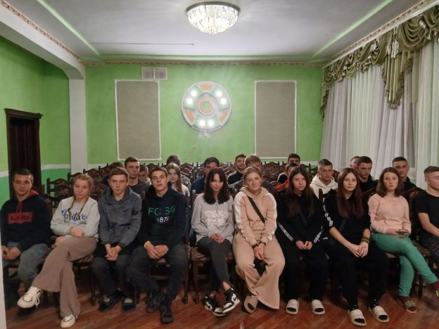 C:\Users\User\Desktop\ЛОГІНОВА\0-02-05-7ada5227018c0ee1ca70e99f69c7319c273610b9aa63dd69e03e522ebd4230b7_4df9ac0b7f711c69.jpg